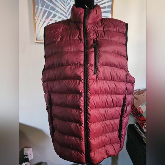 Puffer Vest - Picture 1 of 7